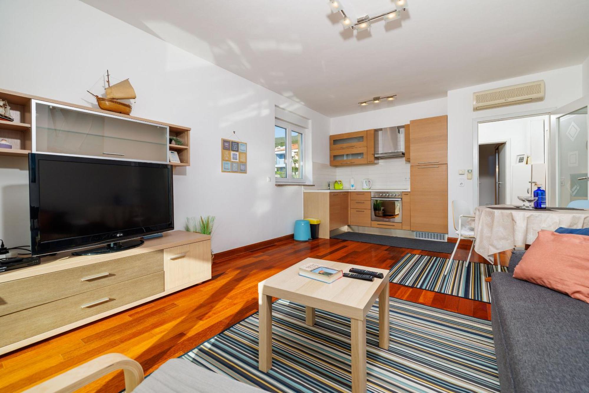 Apartment Helena Драмаль Экстерьер фото